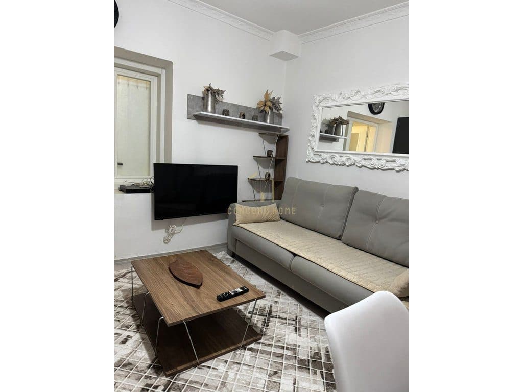 Apartament 1+1 Me Qira në Rruga e Dibrës, Tiranë - 500€ | Sipërfaqe në m² 40 2