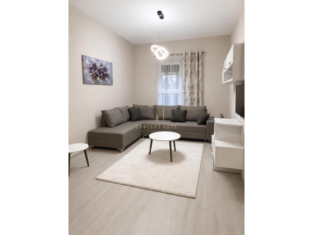 Jepet apartament me qera 1+1 ne Astir 2