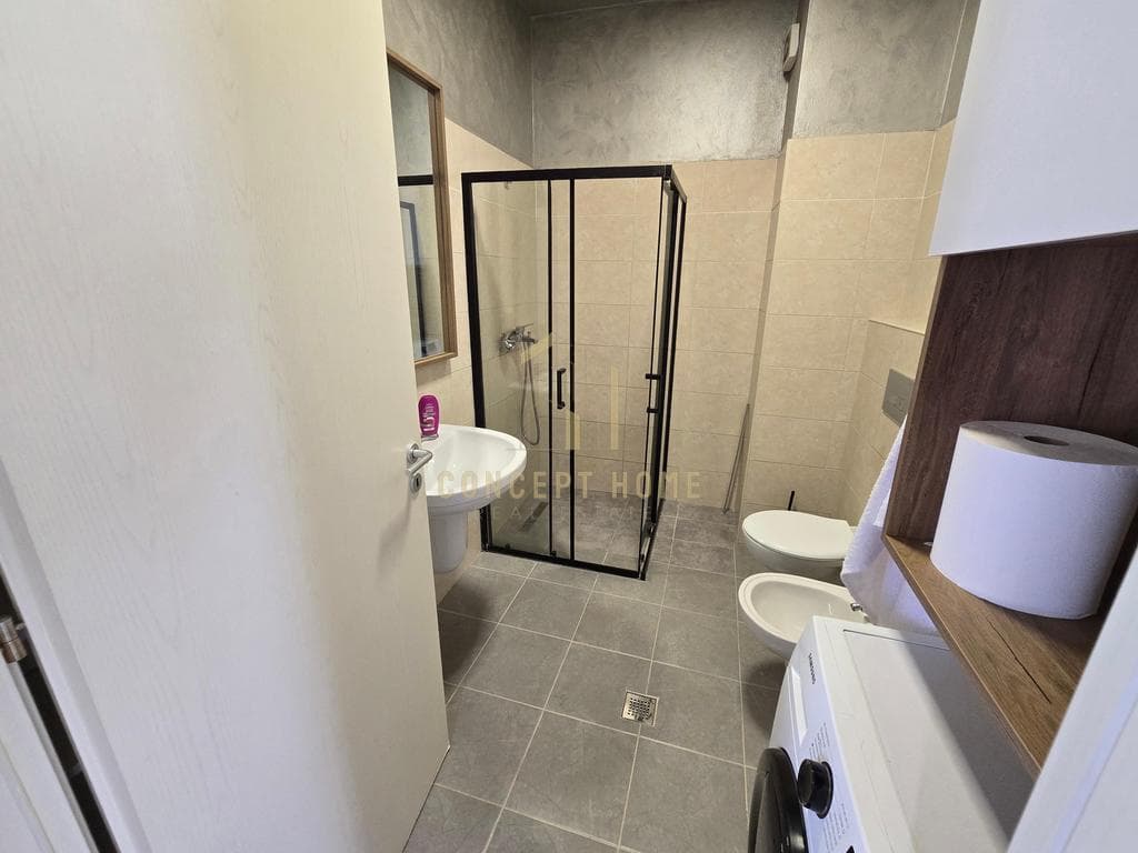 Jepet me qera apartament 1+1 ne Qender 3