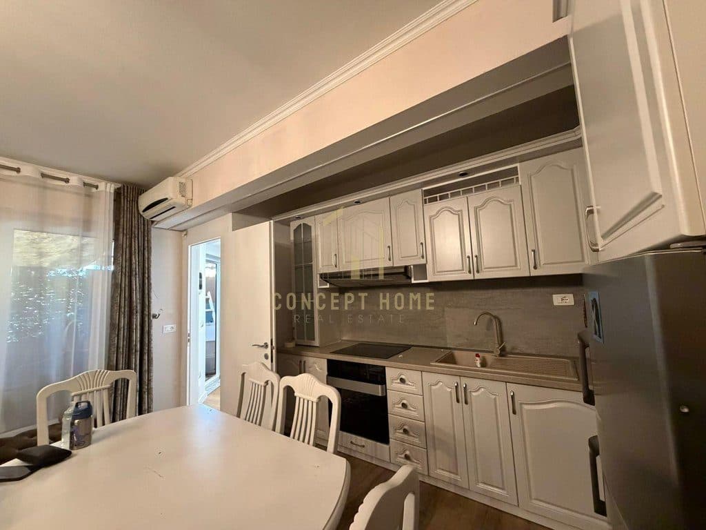 Jepet me qera apartament 1+1 tek 2