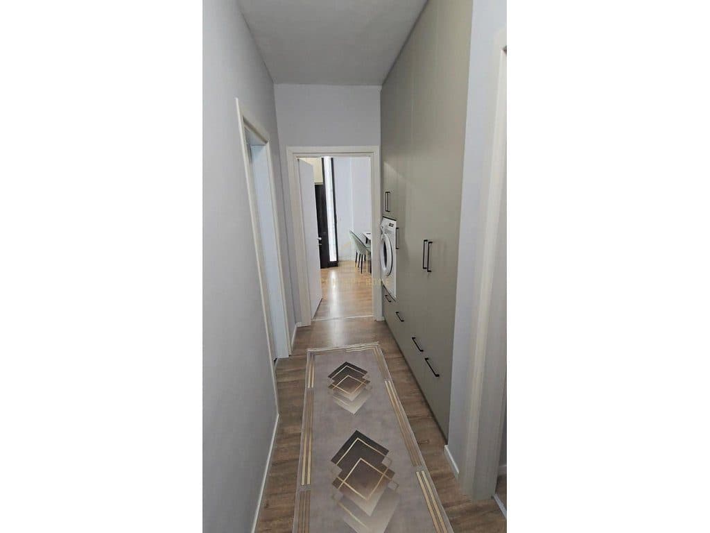 Jepet me qera apartament 1+1+Parkim ne Laprake 4