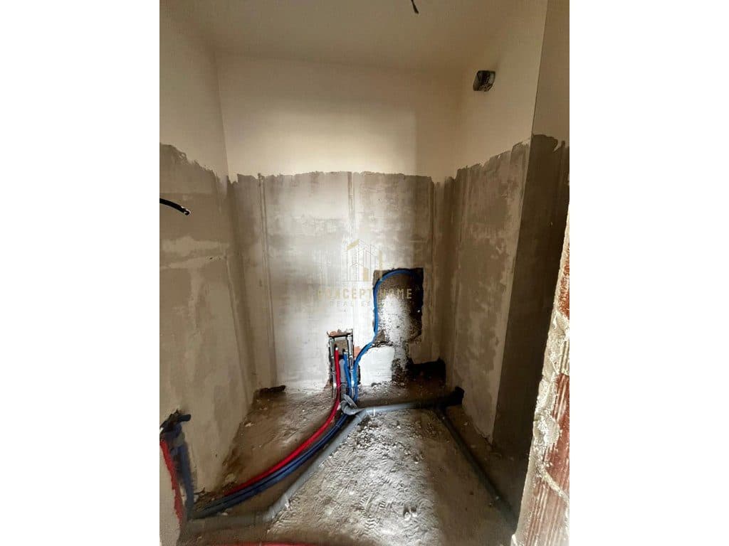 Shitet apartament 2+1+2 ne Paksuqan ( Unaza e Madhe ) 4