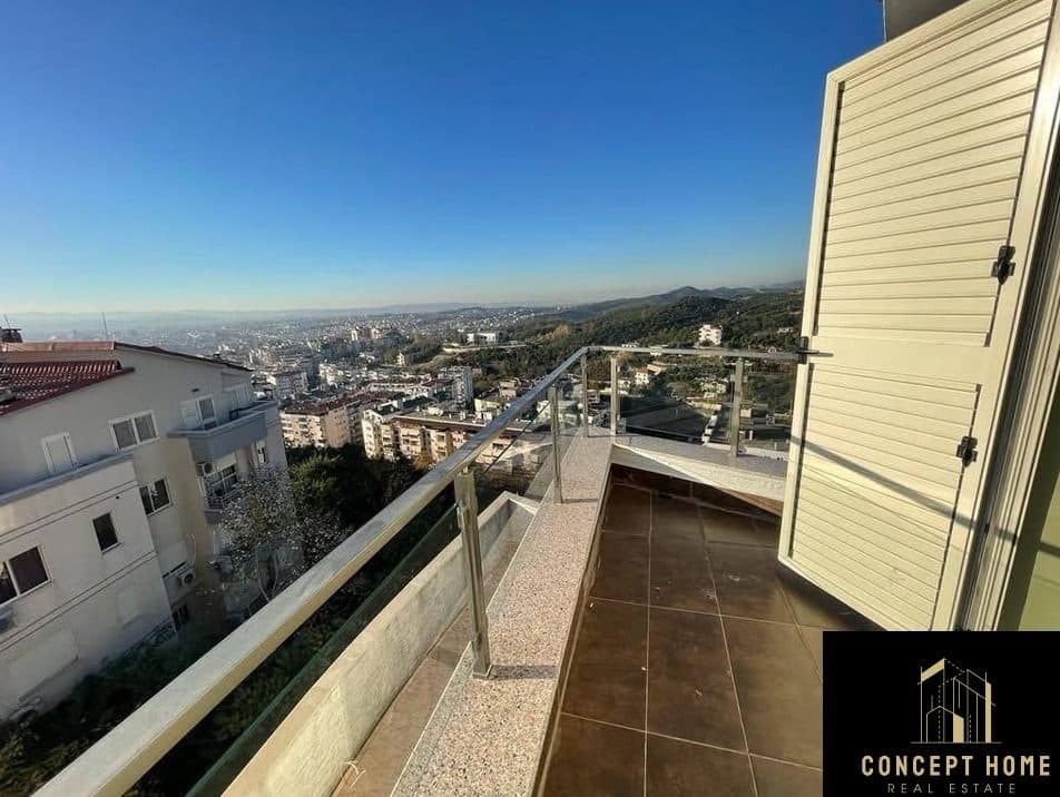 Shitet apartament duplex ne Fresk 4