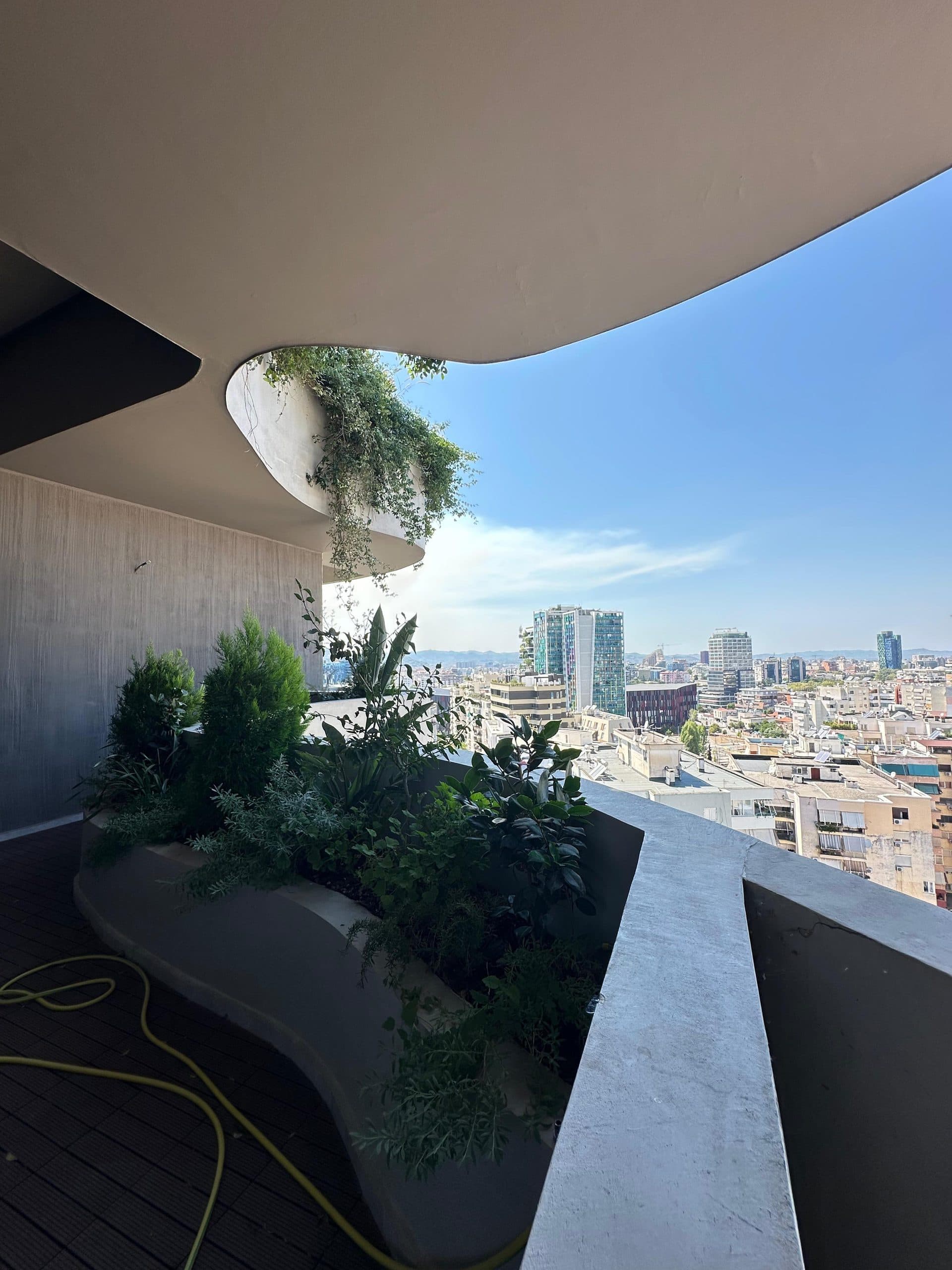 Penthouse 1+2 Me Qira në Rruga e Elbasanit, Tirana - 3000€ | 110 m²
