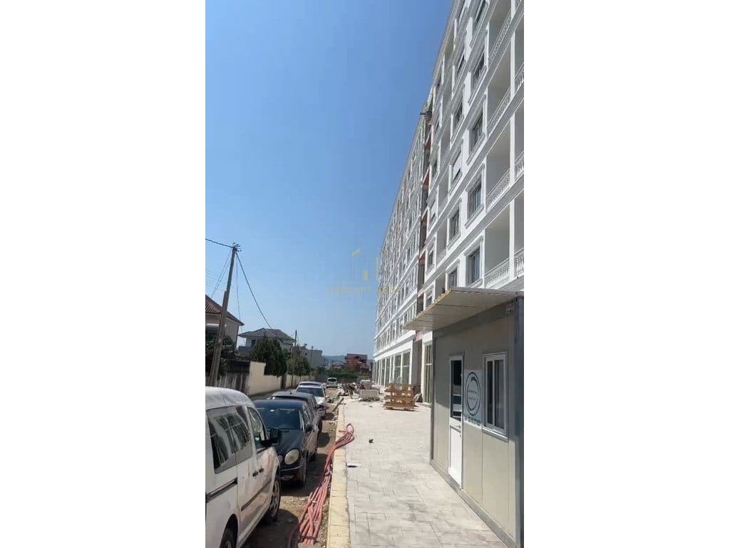 Apartament 2+1+2 Për Shitje në Kamez, Tiranë - 106,870€ | 125.73 m² 3