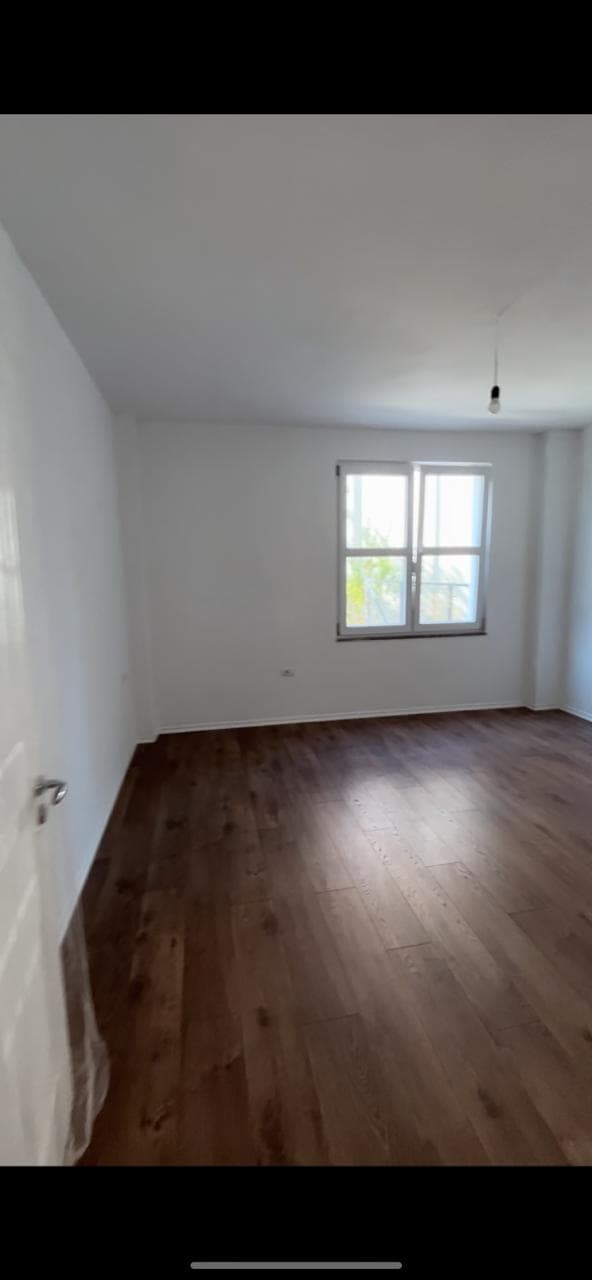 Jepet me qera super apartament 2+1+2+garderobe ne Linze 3