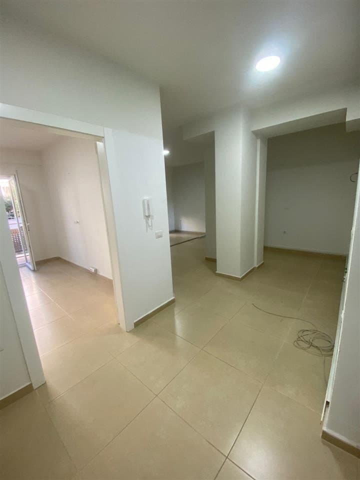 Jepet Zyre me qera 2+1 Rruga e Kosovarve / 1000 Euro