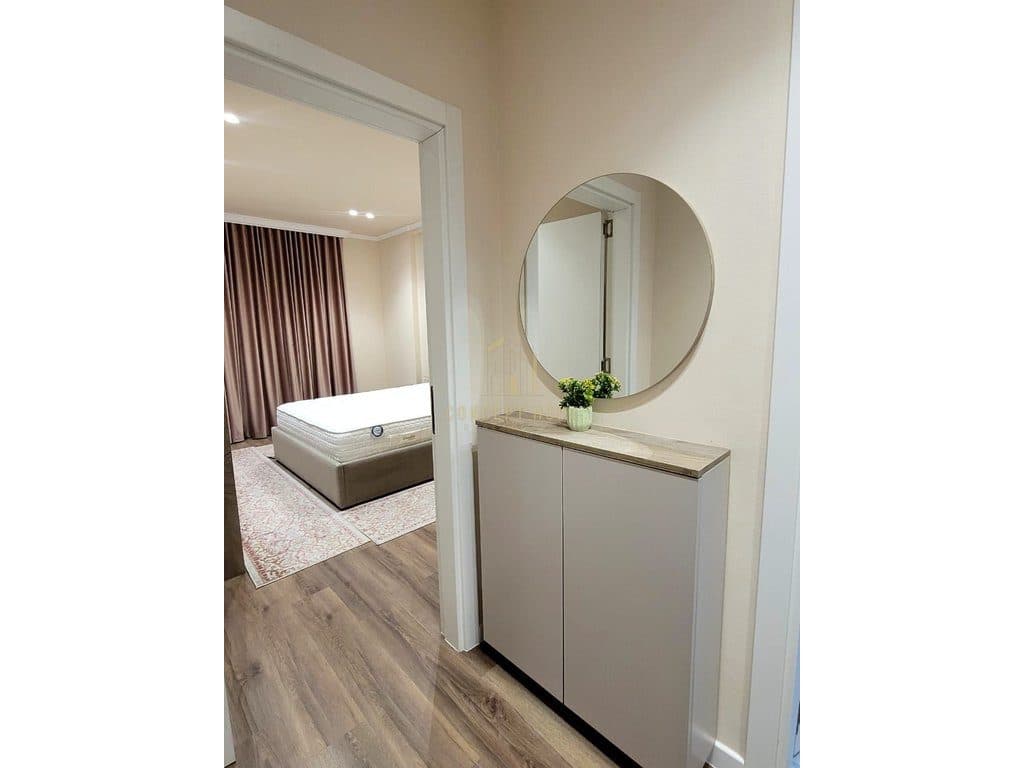 Jepet me qera apartment 1+1 tek Liqeni i thate