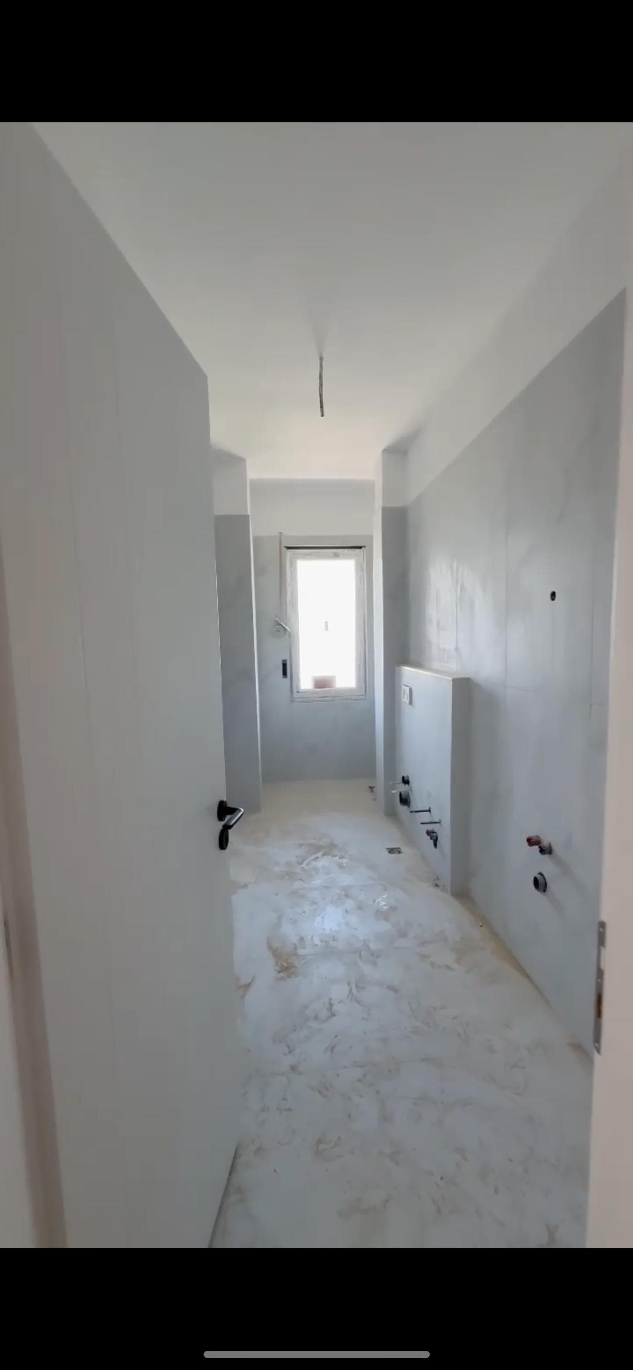 Shitet Apartament 2+1+2 ne Kamez 3