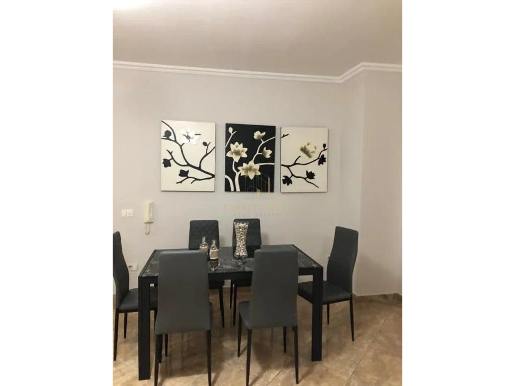 Apartament 2+1 Për Shitje në Liqeni i Thatë, Tiranë - 260,000€ | 140 m² 3