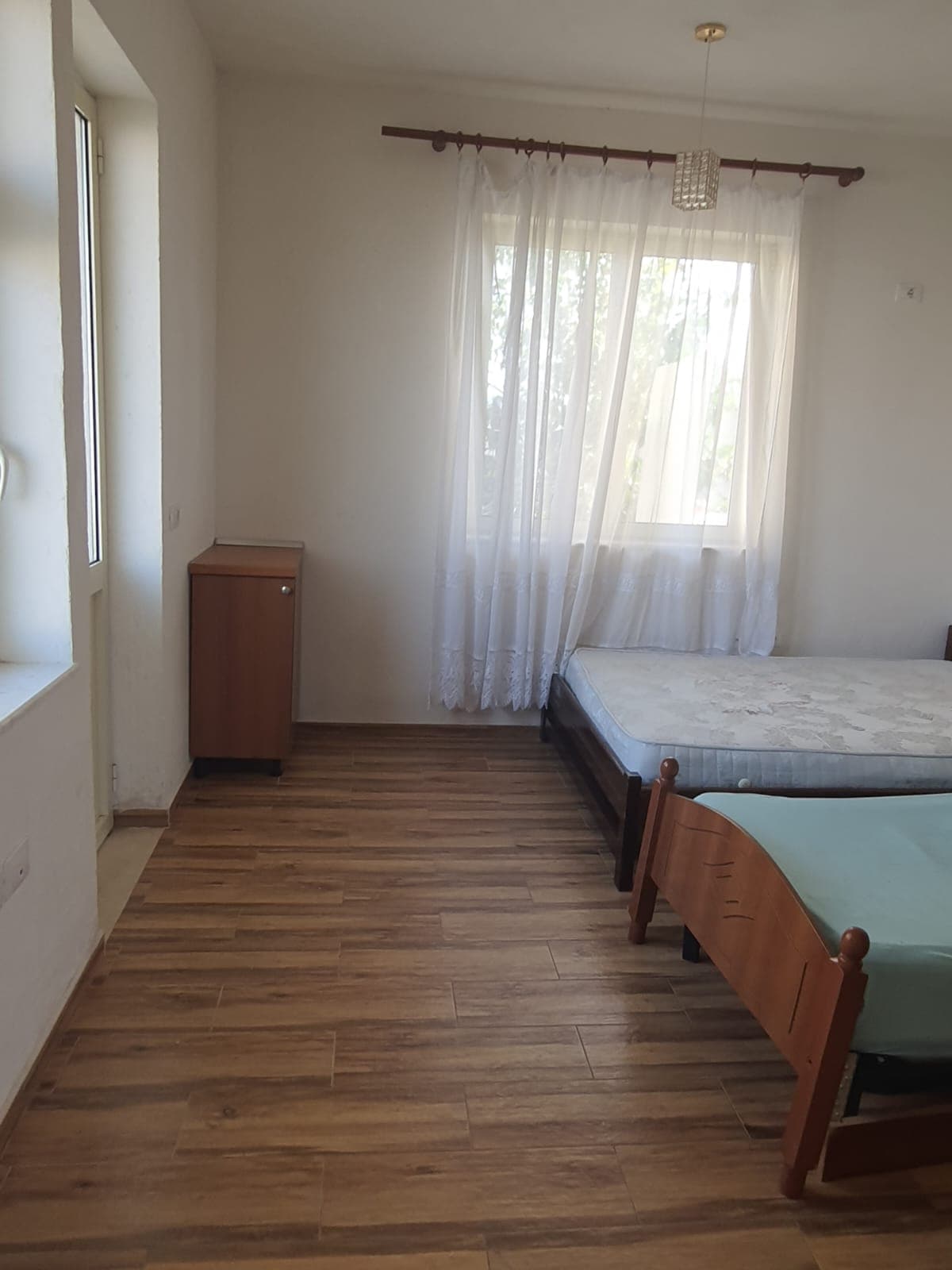 Apartament 1+1 Me Qira në Ali Demi, Tirana - 320€ | 60 m²