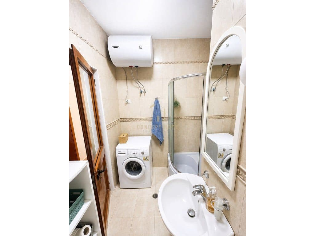 Jepet me qera apartament 2+1 ne 4