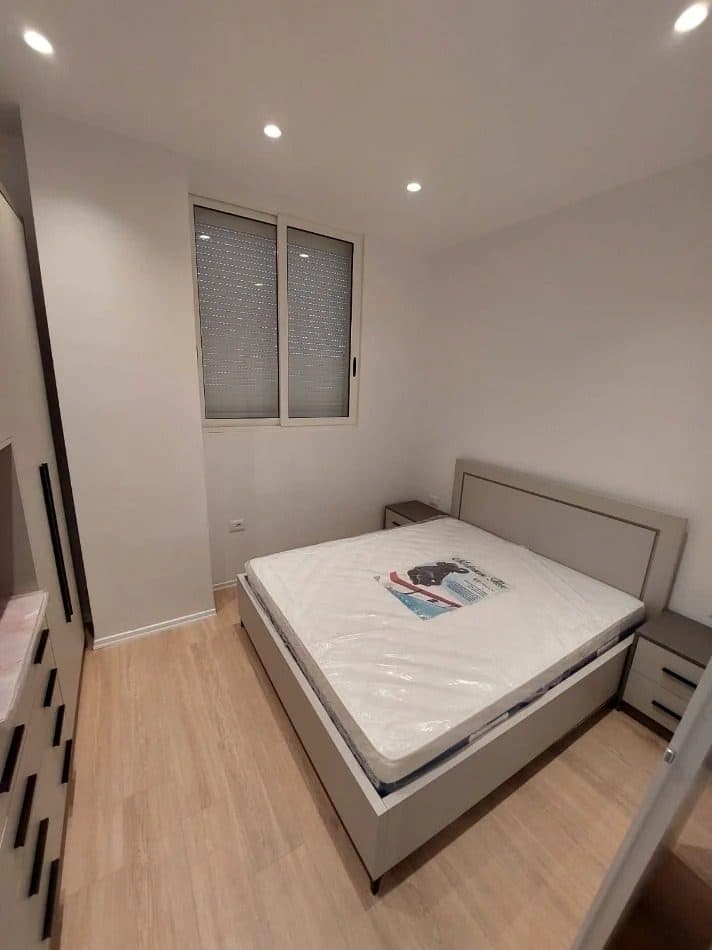 Shitet apartament 1+1 te Kodra Diellit/Cmimi: 130.000 euro 3