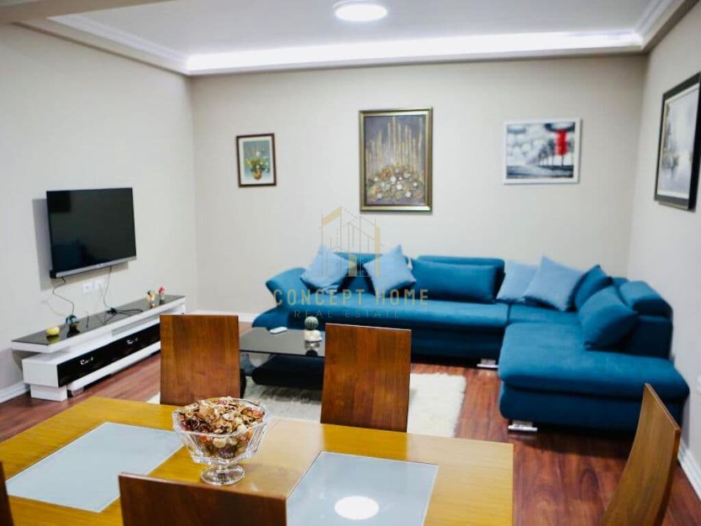 Apartament 3+1+2 Me Qira në Rruga e Kosovarëve, Tiranë - 800€ | 130 m²