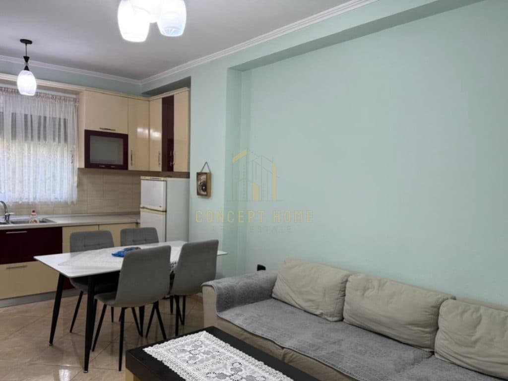 Jepet me qera apartamenti 1+1 tek 3