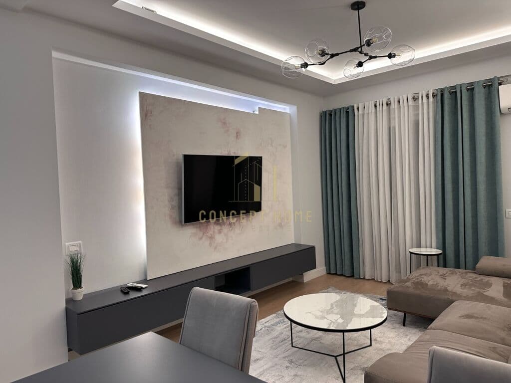Shitet apartament 2+1+2 te Amerikan 3 2