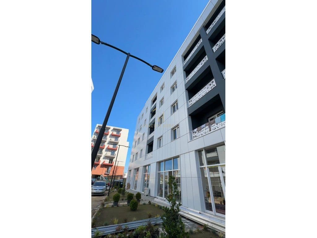Apartament 1+1+Verande Për Shitje në Kamëz, - 72,711€ | 73.09 m² + 15.40 m2 Verande 4