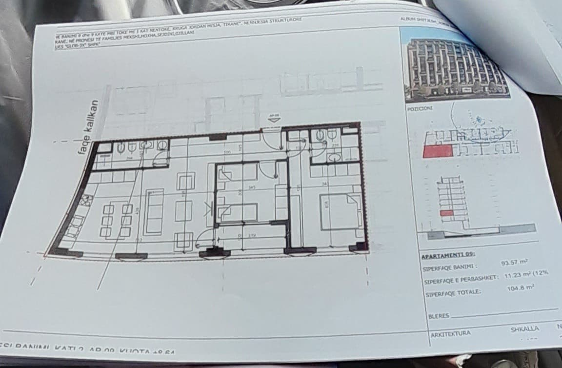 Shitet apartament 2+1 Rruga Jordan Misja / 165.000 Euro