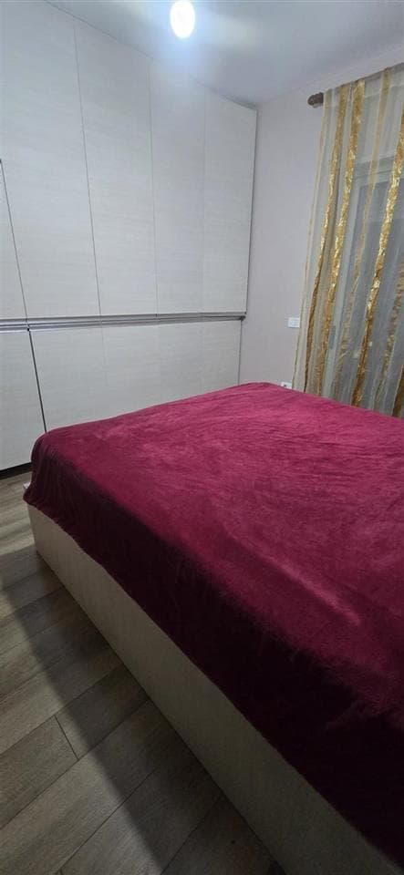 Jepet me qera apartament 2+1+2+ Parkim Te Rruga e Kavajes 4