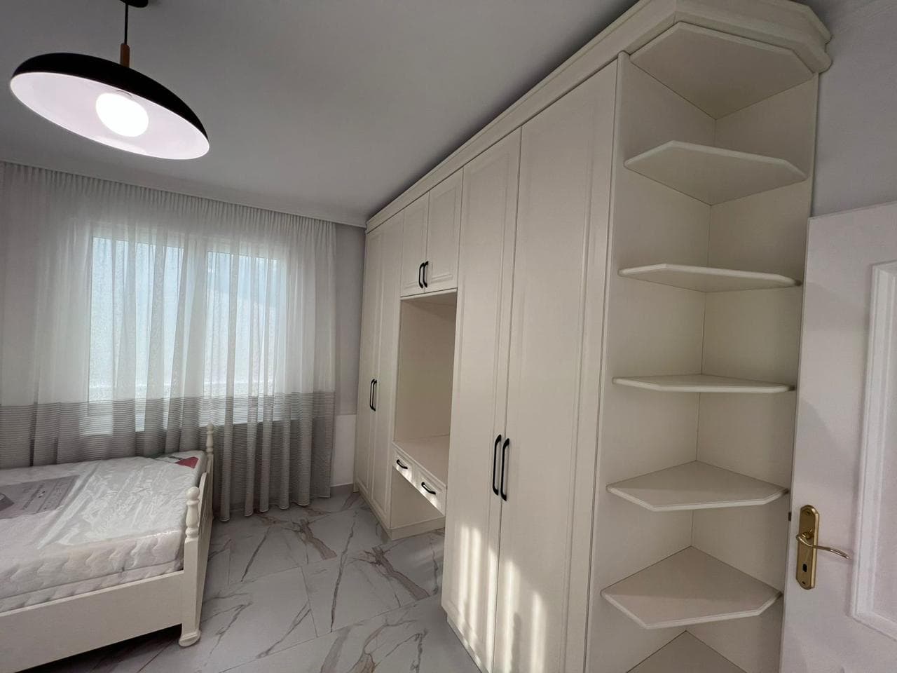 Jepet me qera apartament 2+1+2 , Sheshi Willson. 4