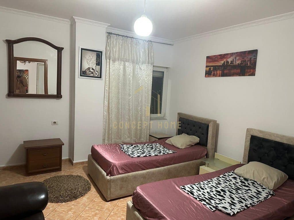 Jepet me qera apartament 2+1+2 tek 4