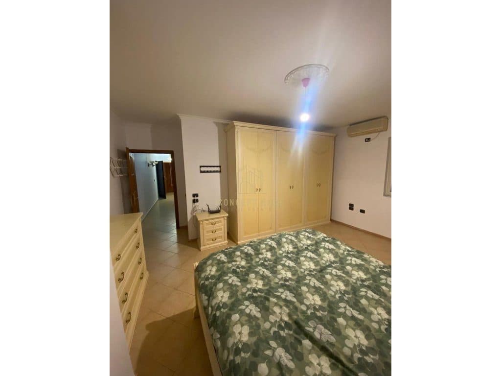 Jepet me qera apartament 2+1 tek Liqeni Artificial/80,000 leke 4