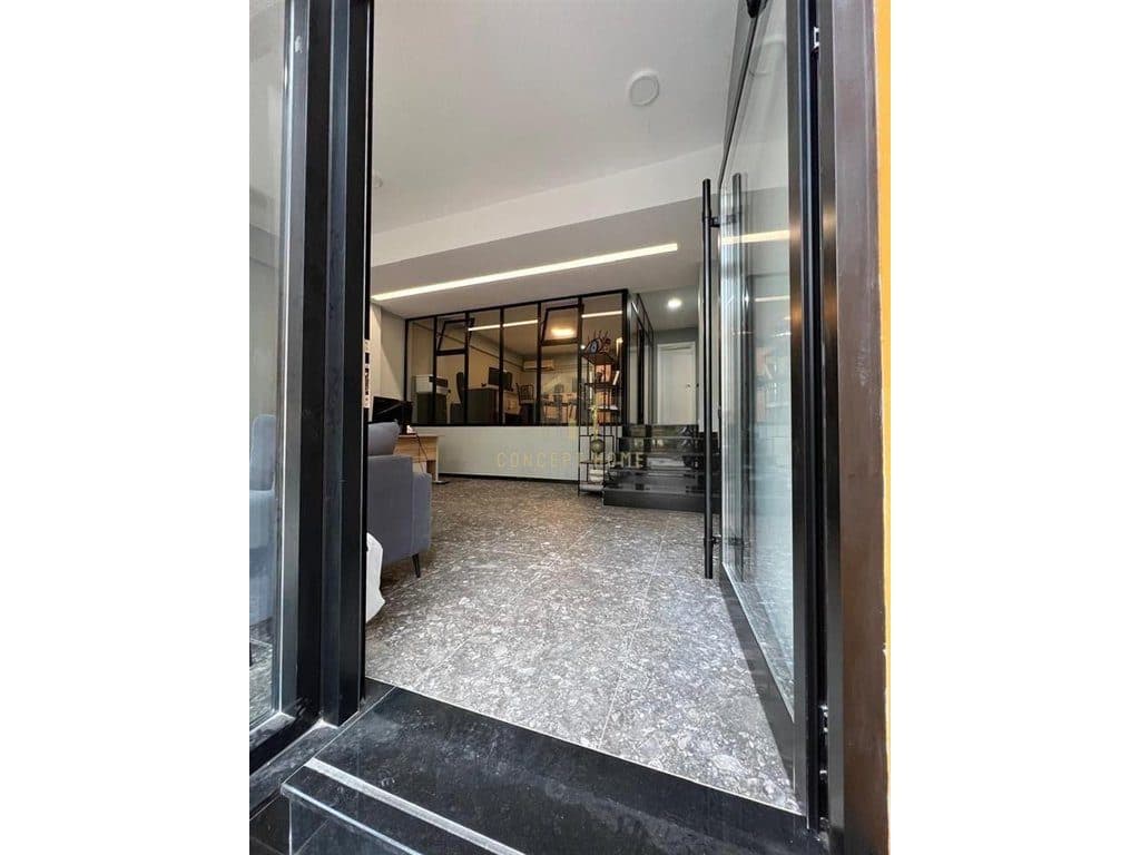 Jepet ambient me qera te Kompleksi Star/Cmimi: 1500 Euro