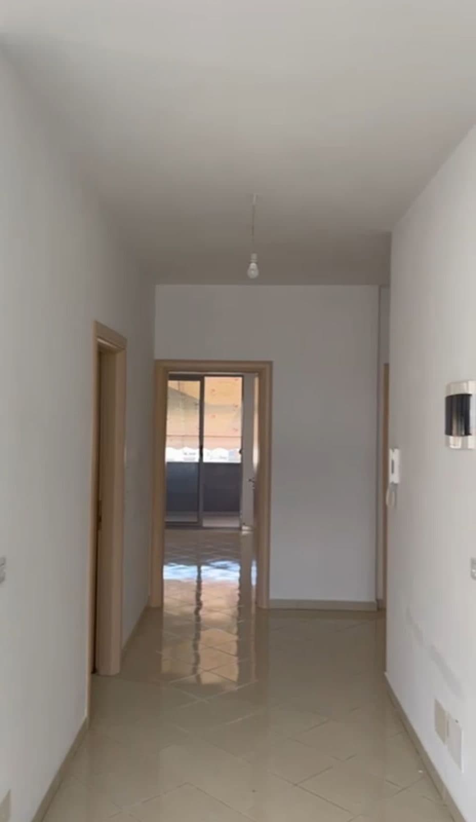 Jepet me qera apartament 2+1 ne Astir ( Kompleksi Molla) 3