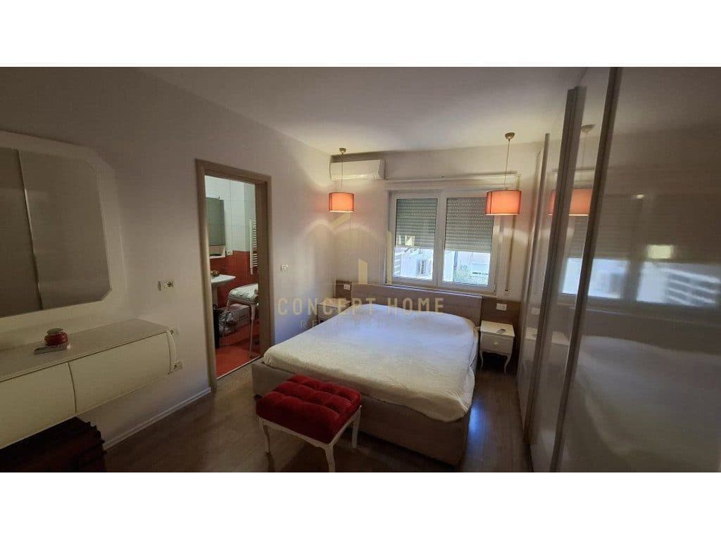 Jepet me qera apartment 2+1+2 ne Ali Dem /Cmimi per qera: 600 Euro 2