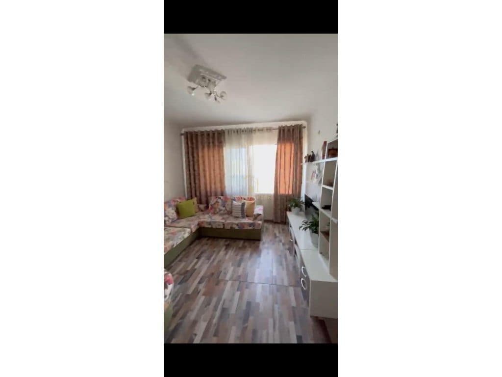 Shitet apartamet 2+1 ne Yzberisht /Kompleksi Molla