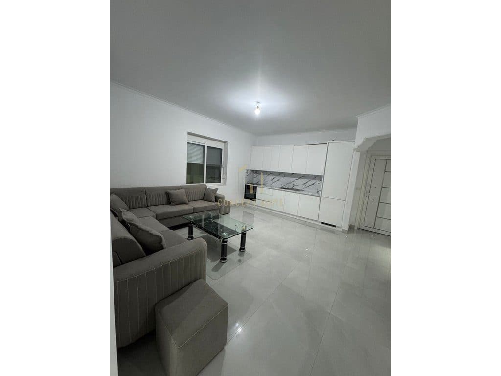 Jepet me qera apartament 3+1 ne Don Bosko