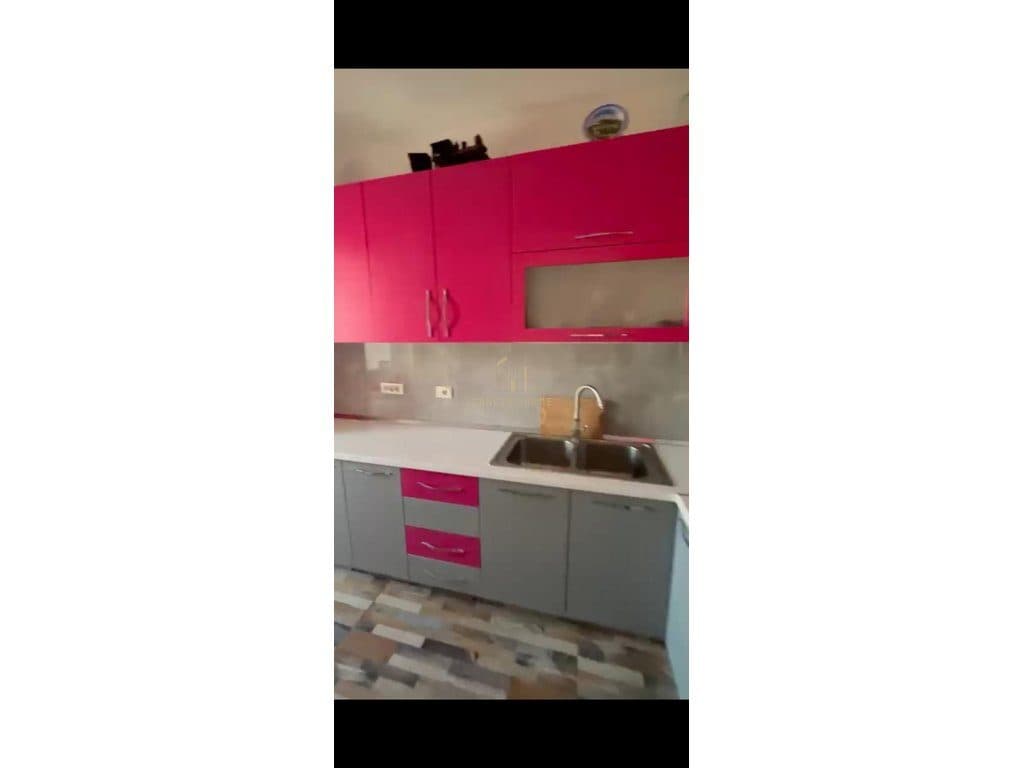 Shitet apartamet 2+1 ne Yzberisht /Kompleksi Molla 3