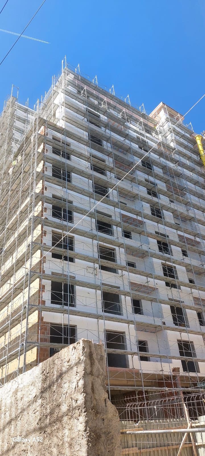 Shitet apartament 1+1 Ish Fusha Aviacionit/ 1400 Euro/m2