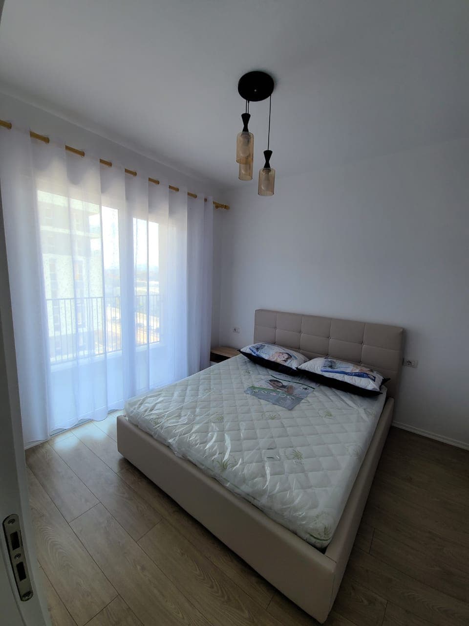 Jepet me qera Apartament 1+1 te Univers City 2
