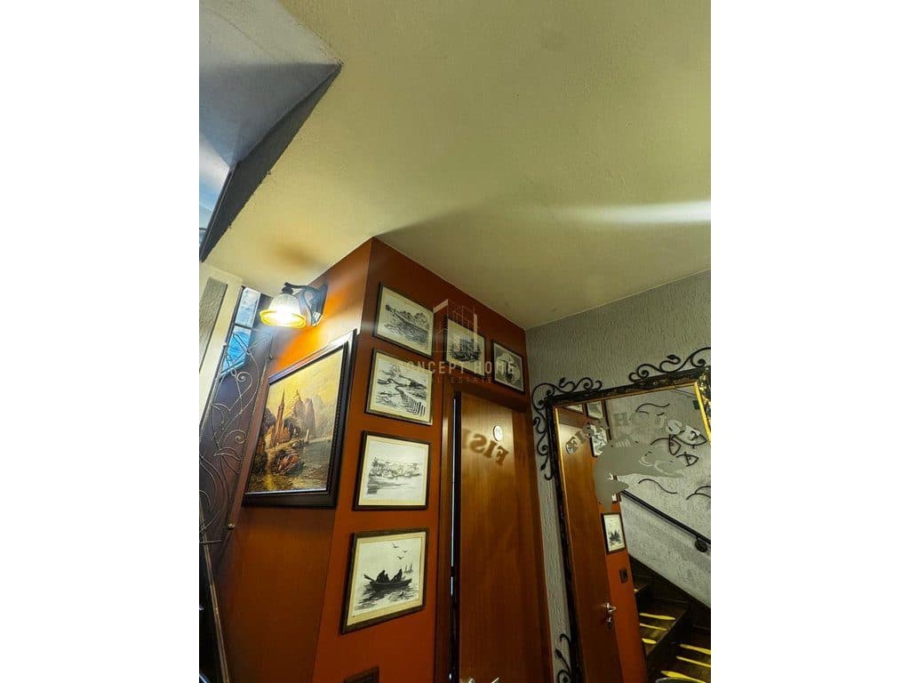 Shitet Biznes Restorant Shallvaret/60,000 €