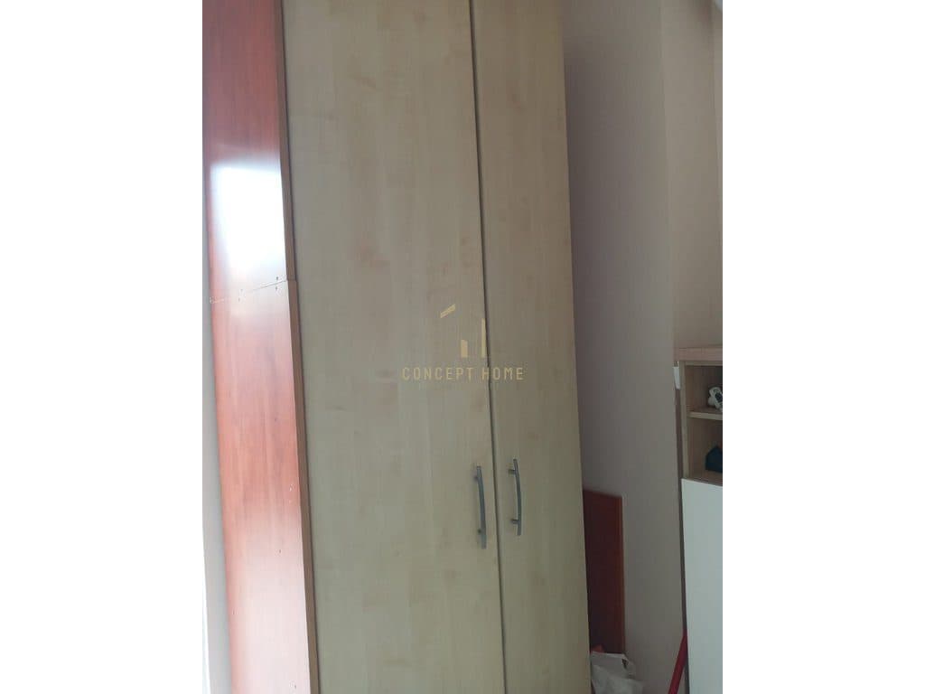 Jepet me qera apartament 1+1 ne Yzberisht 4