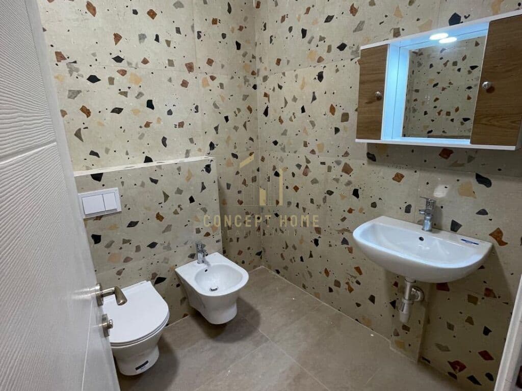Shitet apartament 1+1 ne Xhamllik Kompleksi "ASL" 3