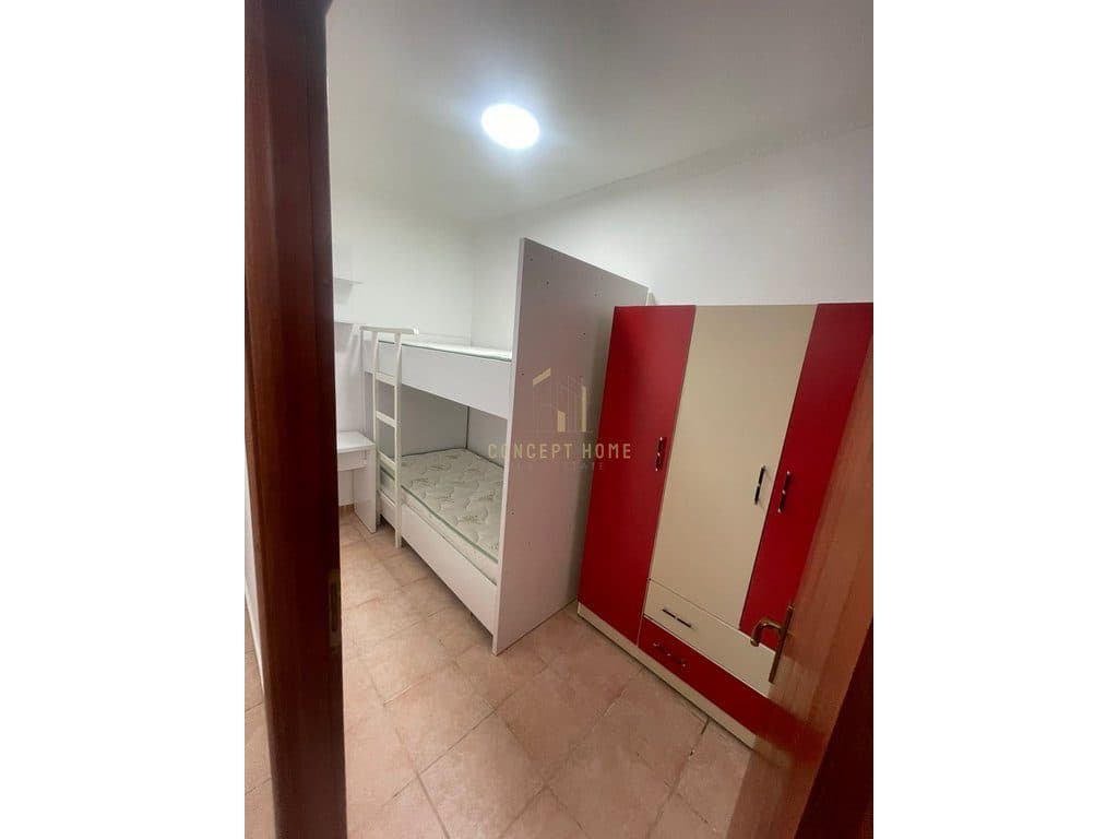 Shitet Apartament 2+1 ne Komuna e Parisit/156.000 euro 2