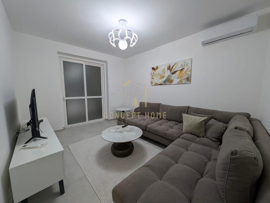 Jepet me qera Apartament 2+1 tek
