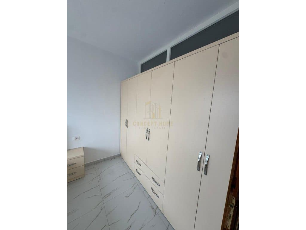 Jepet me qera Apartament 2+1 ne Bathore 4