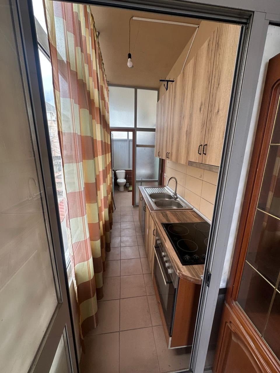 Apartament 1+1 me qera Bulevardi i Ri 3