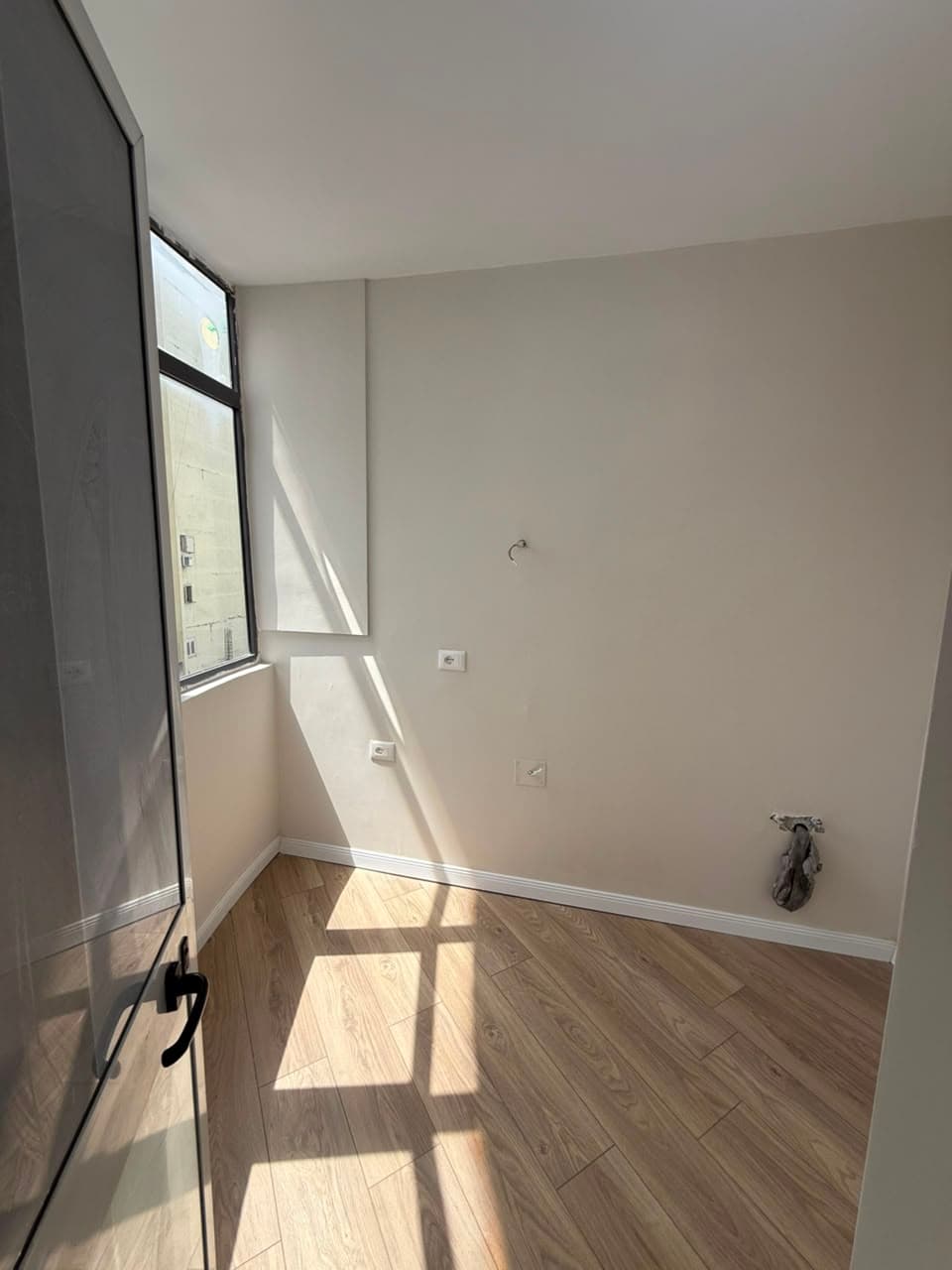 Shitet apartament 1+1 ne Don Bosko 3