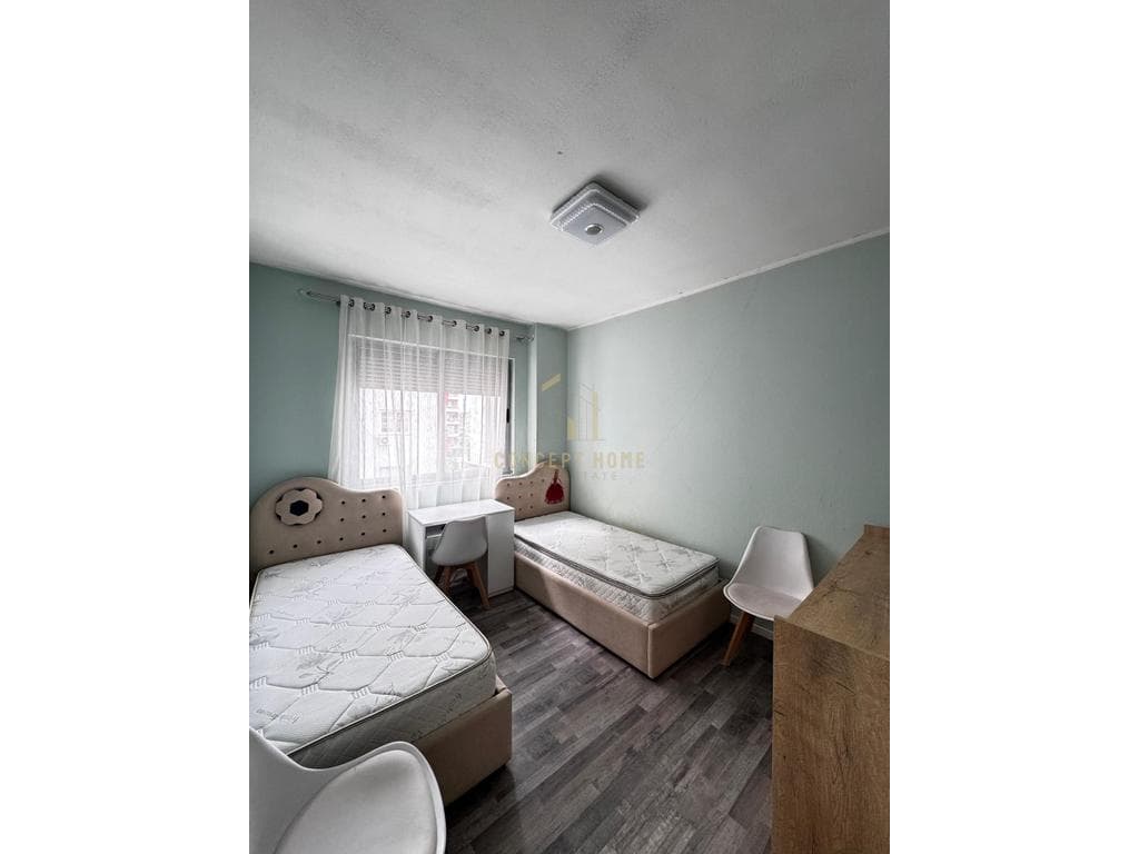 Shitet apartament 2+1 ne Yzberisht 4