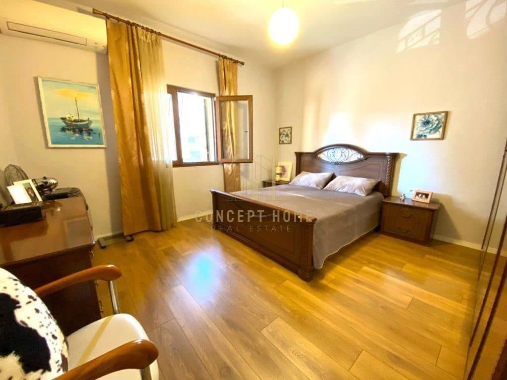 Shitet apartament 2+1 ne Vasil Shanto 3