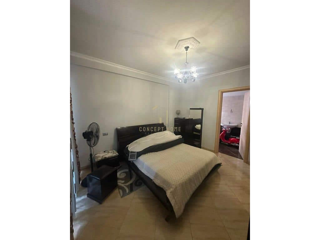Shitet apartament 2+1+2 ne Kinostudio 3