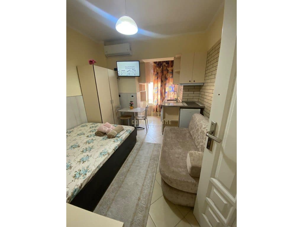 Garsoniere Me Qira në Rruga 5 Maji, Tiranë - 370€ | 38 m² 3