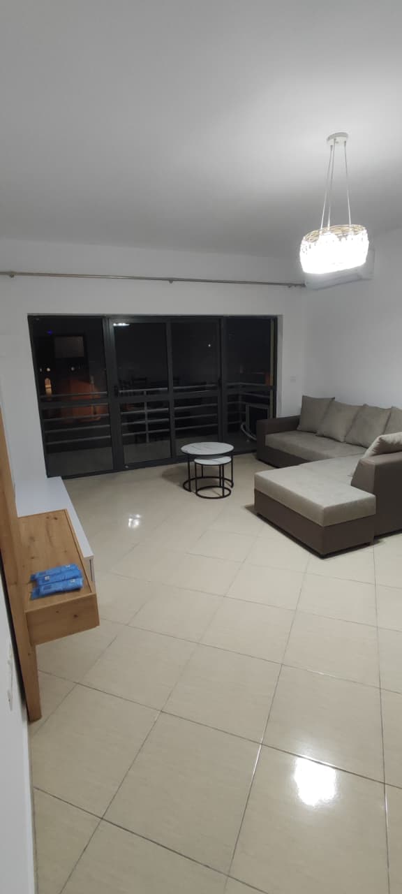Jepet me qera Apartament 2+1 ne Don Bosko