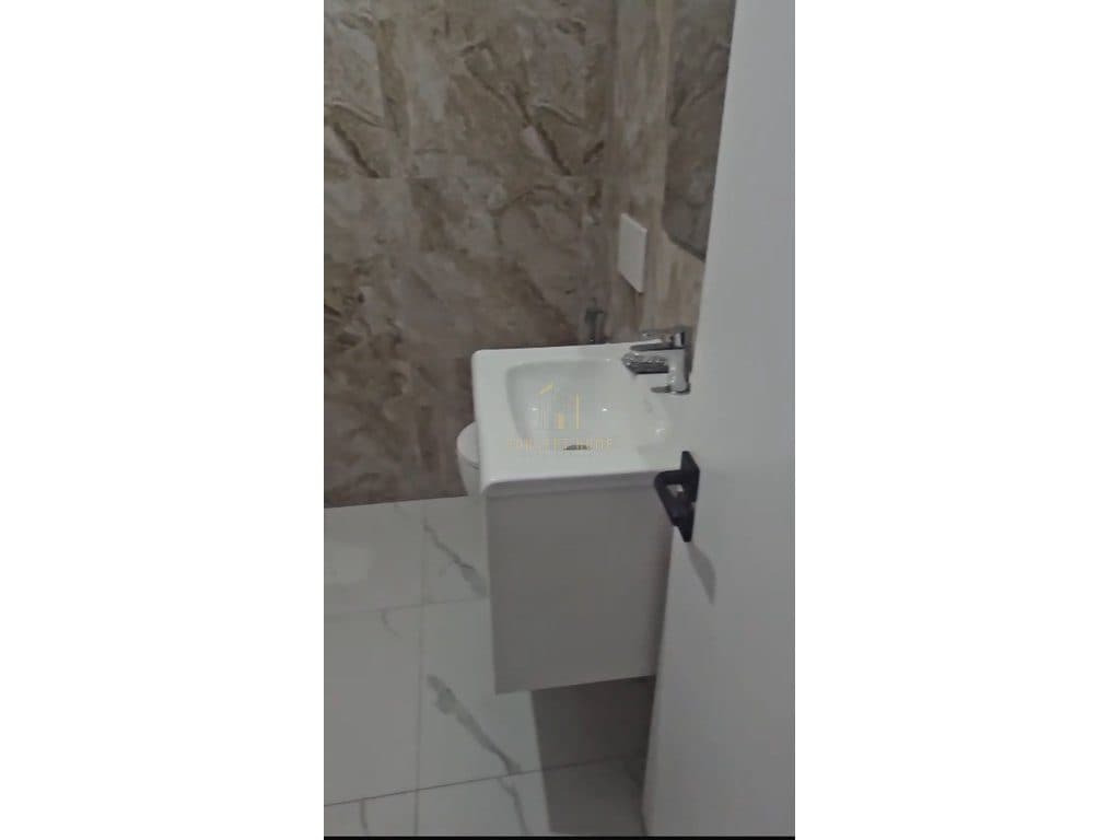 Jepet me qera apartament 2+1 Ne Laprake/ 4