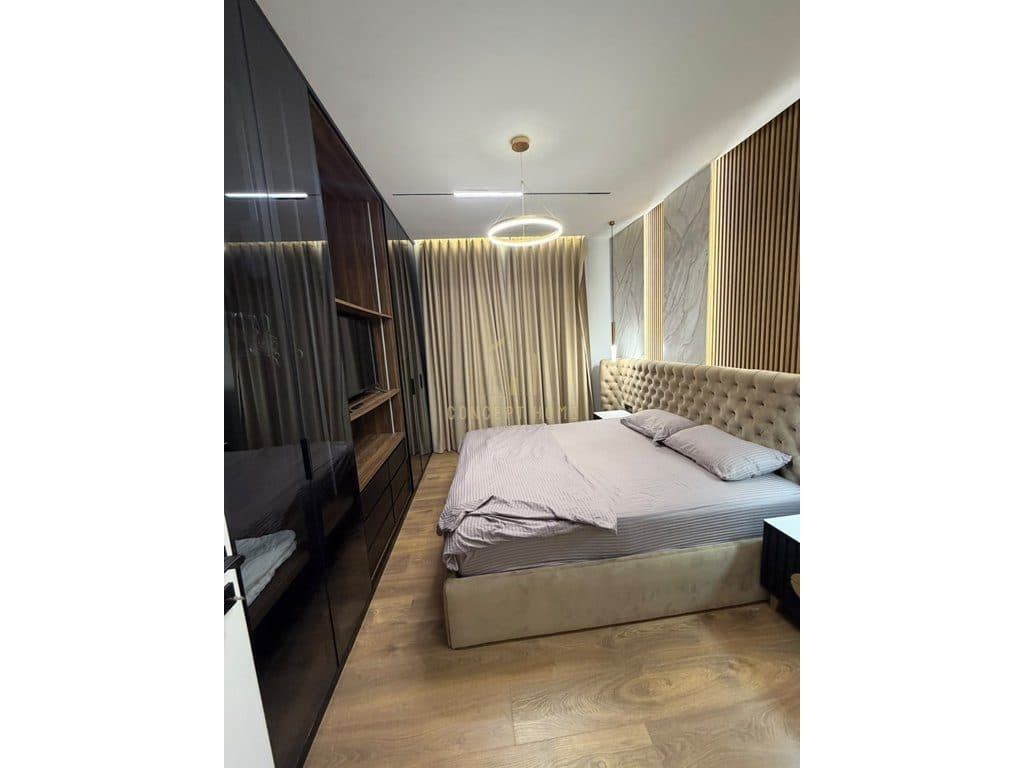 Shitet Apartament 1+1 te Liqeni Farkes 3