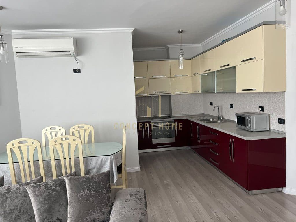 Apartament 3+1 Me Qira në Deliorgjit Tiranë - 1200€ | 125 m² 3